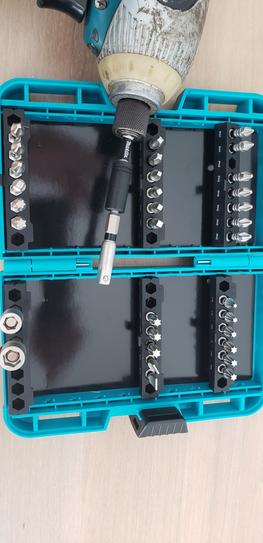 Makita - ヒロさん専用 61tMrTl6f0L._AC_SY200_QL15_.jpg