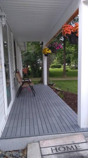 オッド Reviews for NewTechWood UltraShield Naturale 1 ft. x 1 ft. Quick