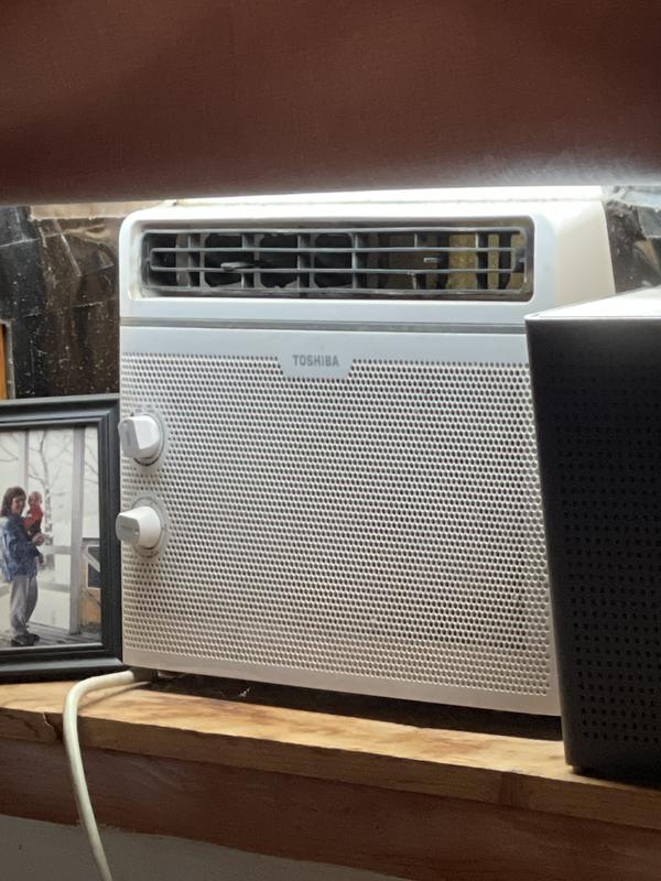 Reviews for Toshiba 6,000 BTU 115 Volt Window Air Reviews for Toshiba 6,000 BTU 115 Volt Window Air