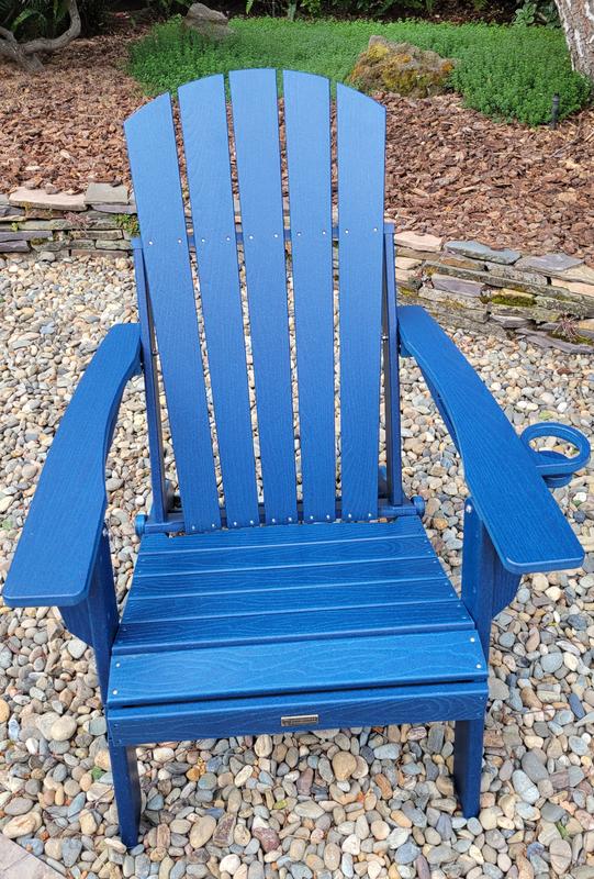Mximu White HDPE Outdoor Folding Plastic Adirondack Chair with