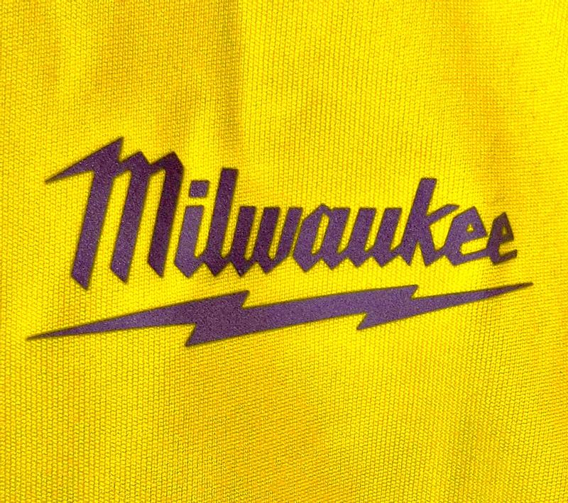 Milwaukee Men's WORKSKIN Gray X-Large Hooded Sun Shirt M550G-XL