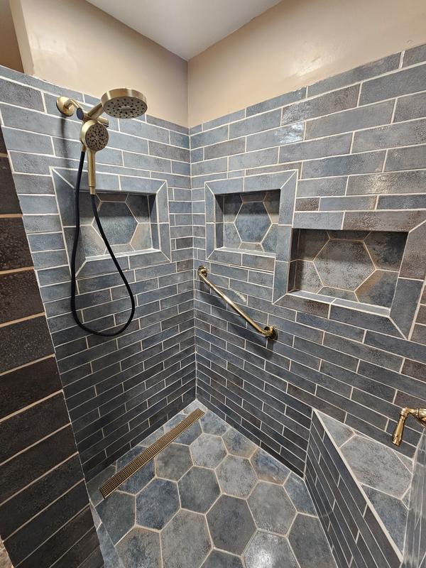 MOEN Home Care 36 in. x 1-1/4 in. Concealed Screw Grab Bar with
