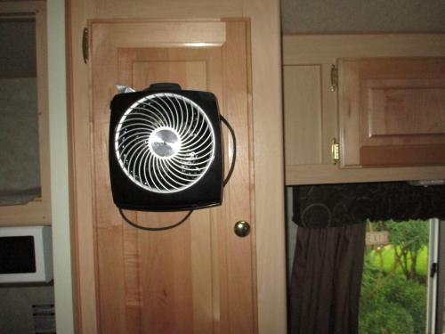 Vornado Under Cabinet Air Circulator Fan V103 At The Home Depot