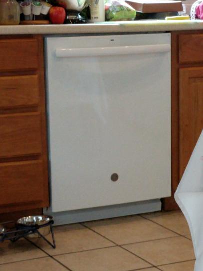 Ge Adora Top Control Dishwasher In Slate With Stainless Steel Tub