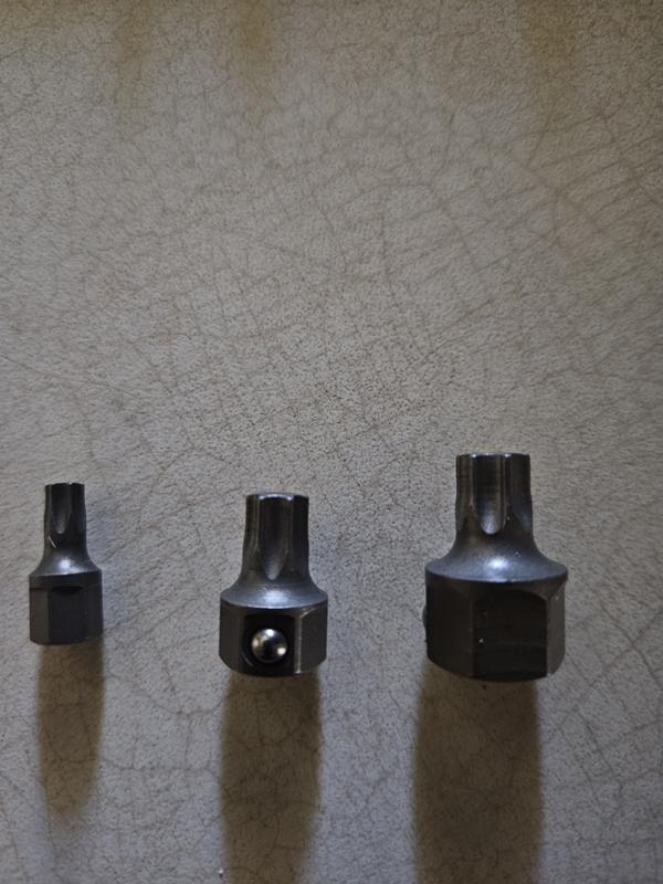 GEARWRENCH 11-Piece Torx Insert Bit Set - Fits 6 & 12 Point Wrenches (8mm, 12mm, 15mm)