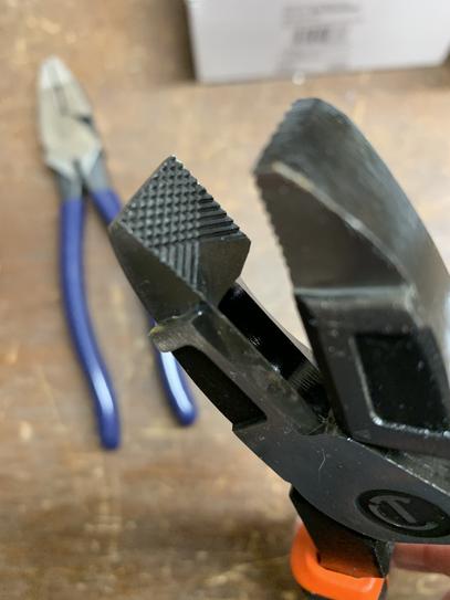 Crescent Z2 9-1/2 in. High Leverage Linesman Plier with Dual