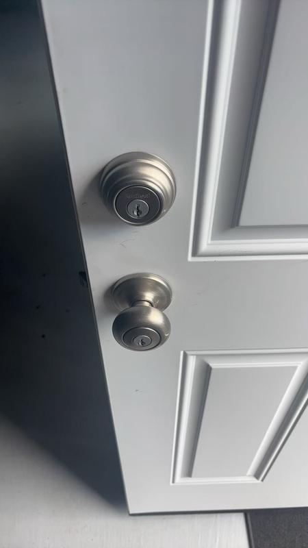 Kwikset Halifax Satin Brass Rectangle Keyed Entry Door Lever with