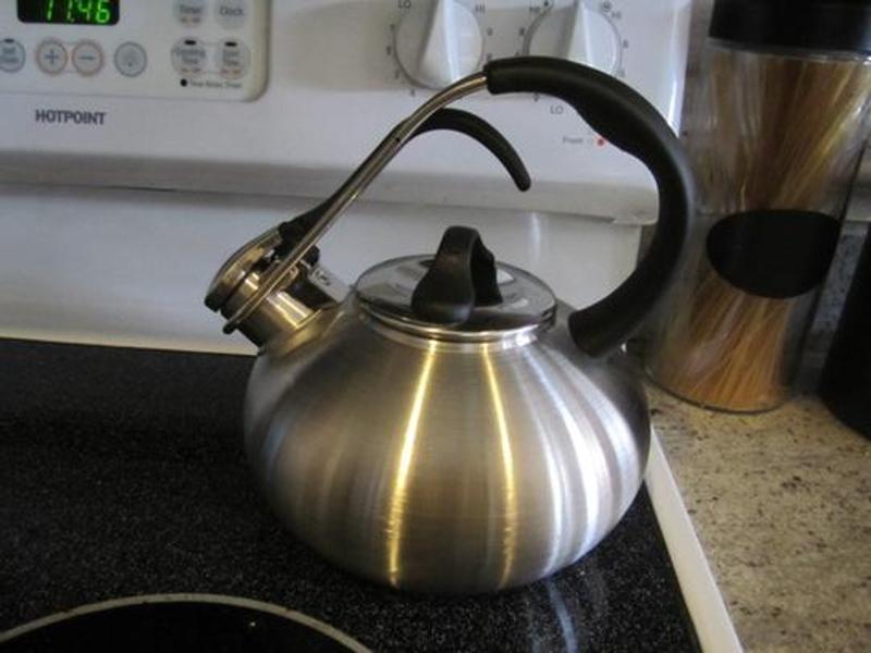 Reviews for Chantal Classic Loop 7.2-cups Enamel-On-Steel Onyx Tea