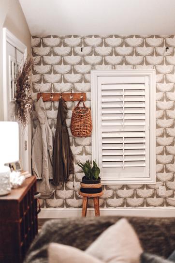 Tempaper X Genevieve Gorder Storm Gray Feather Flock Removable Wallpaper – Peel & Stick, 20.5" X 16.5 Ft, Made In USA