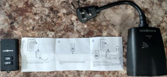 Link2Home Wireless Indoor Remote Control Outlet Switch with 1 RCV and 1  Remote EM-RF100W - The Home Depot