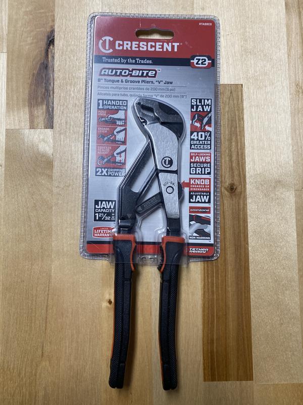 Crescent Z2 Auto-Bite 8 in. V-Jaw Tongue and Groove Dual Material