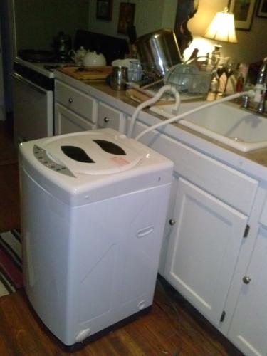 Danby 1.7 cu. ft. Portable Top Load Washer in White ...