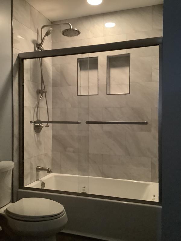 Delta Faryn Single-Handle 5-Spray Tub and Shower Faucet in Chrome