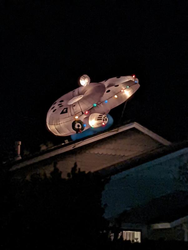 Gemmy Airblown Inflatable purchases Disney Star Wars Millennium Falcon Christmas Lights