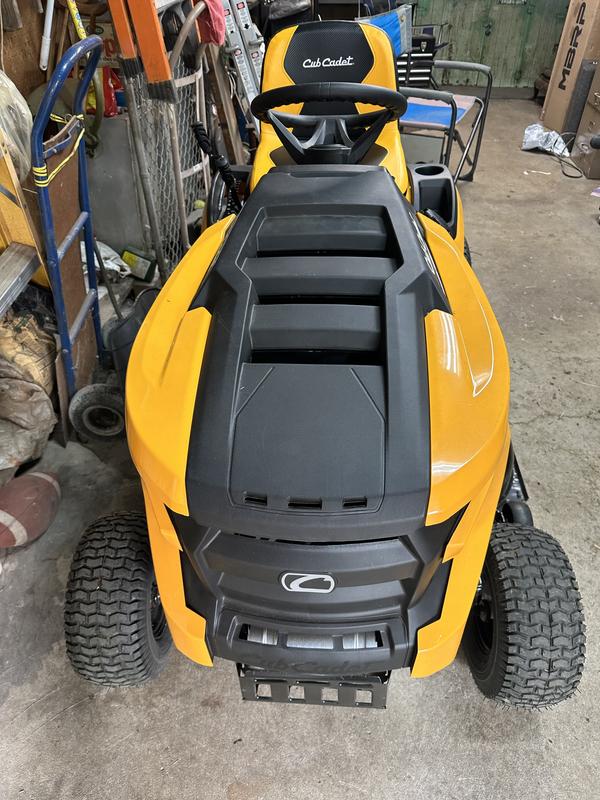 Cub Cadet XT1 Enduro LT 42 in. 19 HP Briggs and Stratton Engine Hydrostatic  Drive Gas Riding Lawn Tractor LT42B - The Home Depot