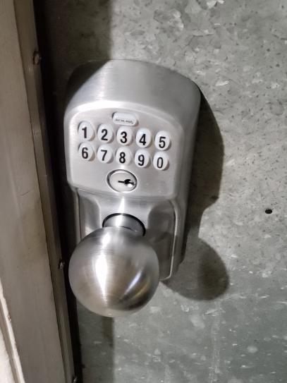 Schlage Plymouth Satin Chrome Commercial Electronic Door Lock With