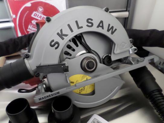 SKILSAW 15 Amp Corded Electric 7-1/4 in. SIDEWINDER Circular Saw for ...