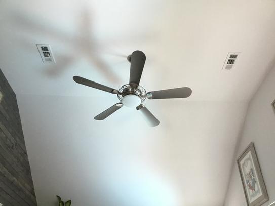 Hampton Bay Vercelli 52 In Indoor Brushed Steel Ceiling Fan With