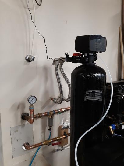 Aquasure Harmony 48,000 Grain Whole House Water Softener – Digital Metered Head, Reduces Hardness, For 3-4 Bathrooms