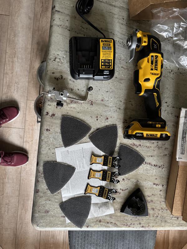 DEWALT 20V MAX XR Cordless Brushless 3-Speed Oscillating Multi