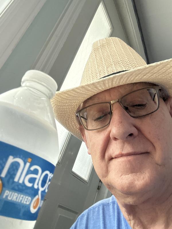 Niagara 16.9 fl. oz. Purified Drinking Water (24-Pack) NDW05L24DR