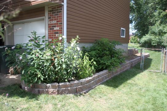 Pavestone RockWall Small 4 in. x 11.75 in. x 6.75 in. Yukon Concrete ...