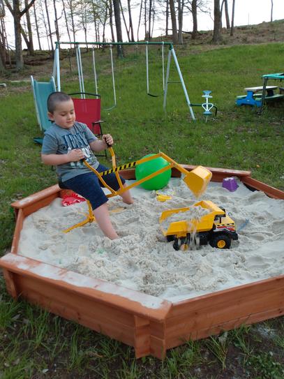 Creative Cedar Designs Octagon 6 5 Ft X 7 Ft Sandbox Kit With Cover 7120 At The Home Depot Mobile,Classic Dining Chair Designs