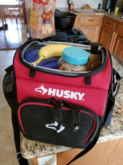 husky lunch boxes