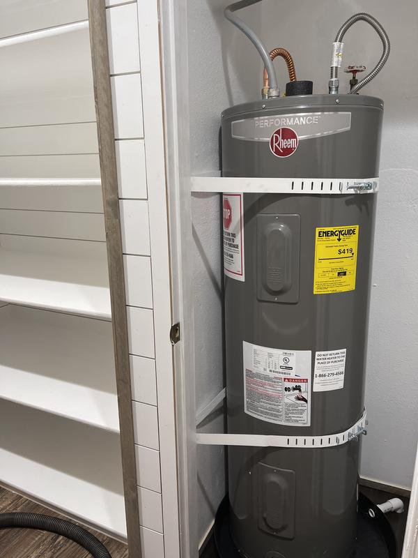 Rheem Gladiator 50 Gal. Tall 12 Year 4500/4500-Watt Smart Electric Water  Heater with Leak Detection and Auto Shutoff XE50T12CS45U0 - The Home Depot