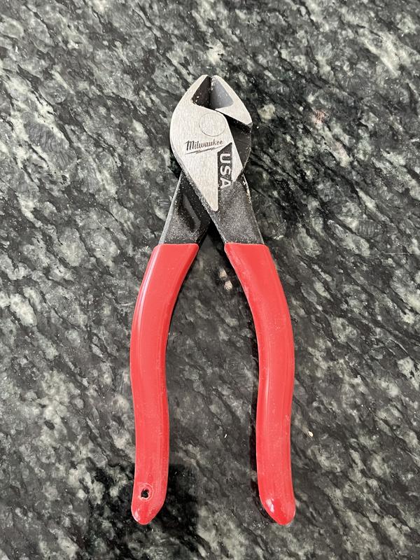 Milwaukee 8 in. Diagonal Cutting Pliers with Comfort Grip MT558