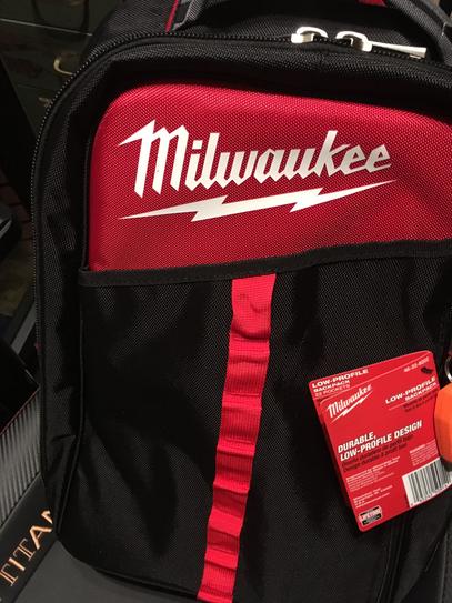 MOCHILA DE CONTRATISTA CON 22 BOLSILLOS MILWAUKEE, The Home Depot México