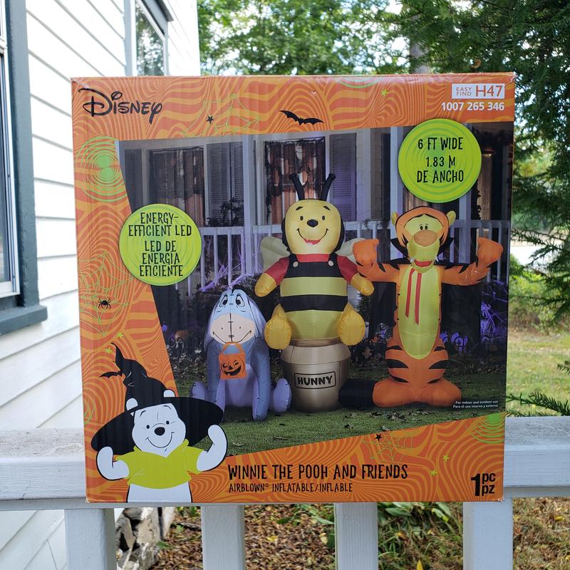 Disney 6 ft Pooh and deals Friends Scene Halloween Inflatable