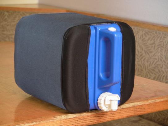 Porte-eau Extensible Coleman 5 Gallons (640 Fl Oz) - Neuf - Boîte Endommagée