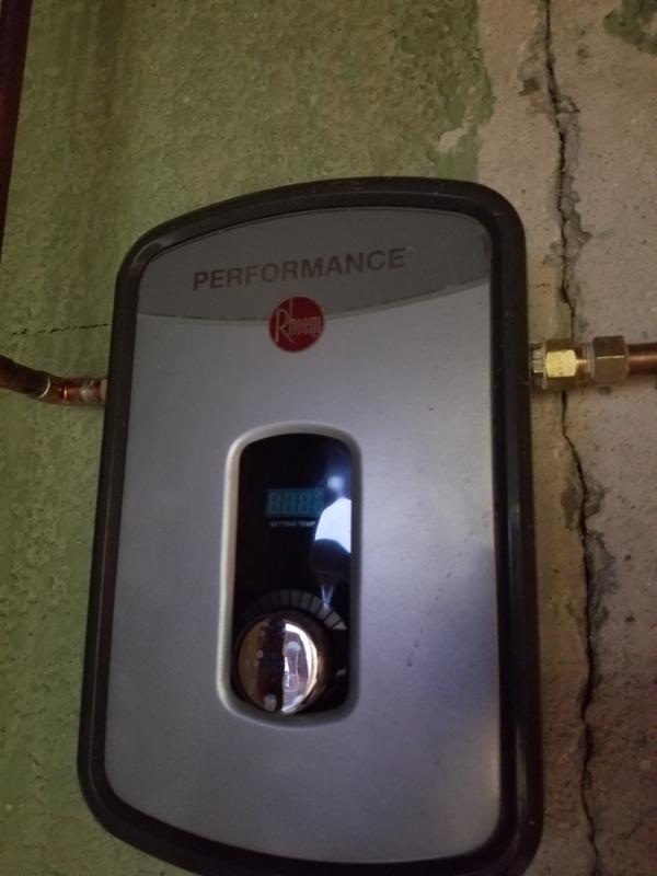 Reviews for Rheem Performance 8 kW Self-Modulating 1.55 GPM Tankless  Electric Water Heater | Pg 5 - The Home Depot
