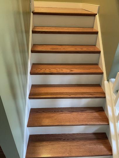 Stairtek RetroTread 10.5-in x 36-in Natural Prefinished Red Oak Stair Tread Stairtek RetroTread 10.5-in x 36-in Natural Prefinished Red Oak Stair Tread
