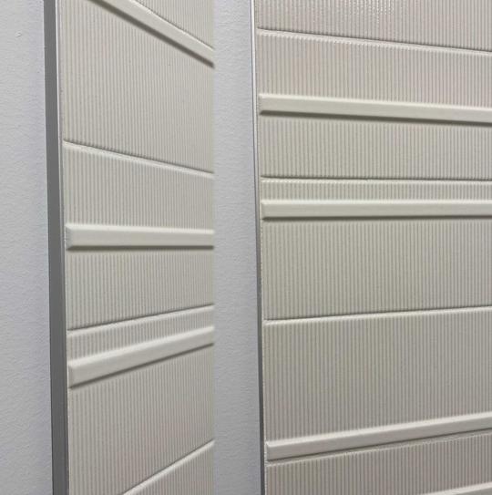 Giorbello Arabesque 5 in. x 4 in. x 8mm Ruby Red Glass Tile (7 sq