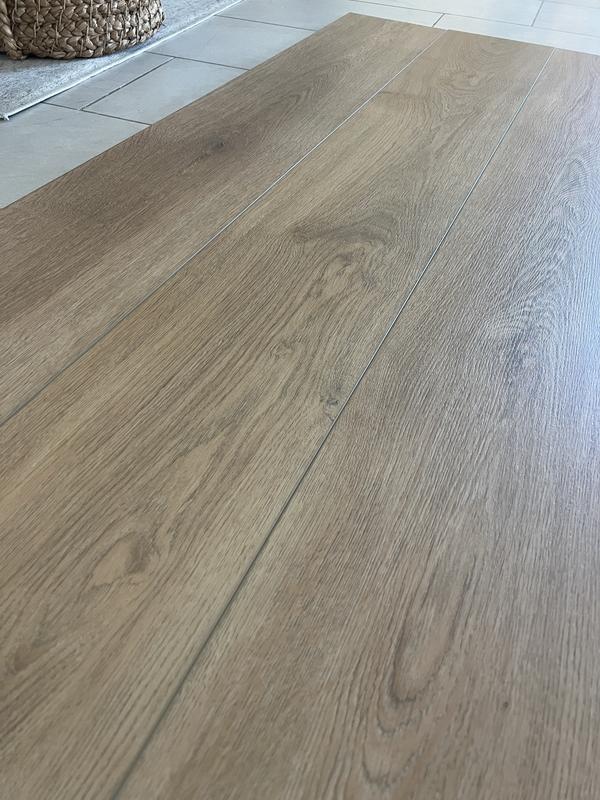 Malibu Wide Plank French Oak Marinas 20 MIL 9.1 in. x 60 in. Click