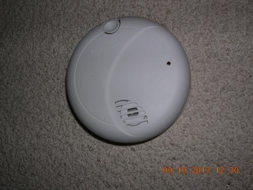First Alert Battery Operated Photoelectric Smoke Alarm ...