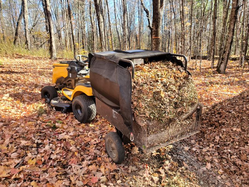 Cub cadet leaf collection hotsell
