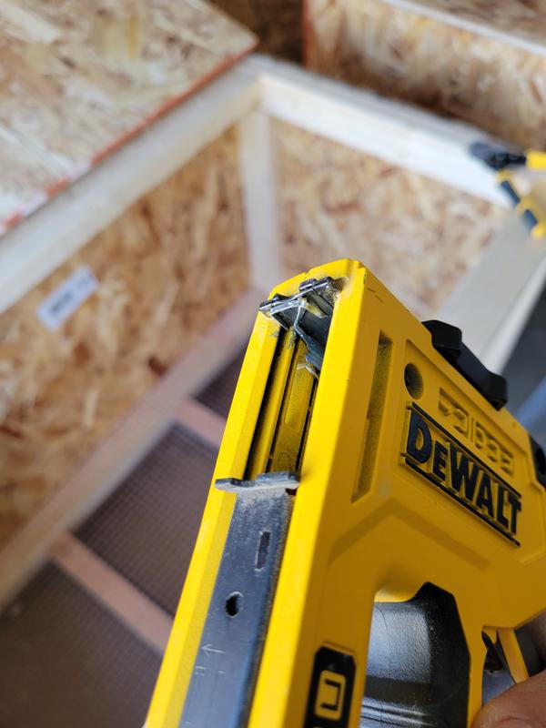 Reviews for DEWALT 5 in 1 Multi Tacker Stapler and Brad Nailer Multi Tool Pg 1 The Home Depot