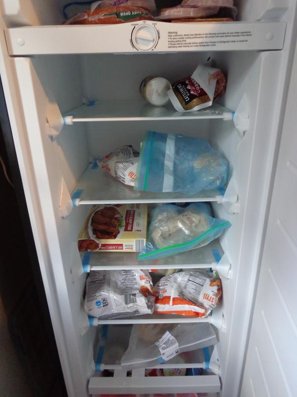 Vissani 7.1 cu. ft. Manual Defrost Convertible Upright Freezer in