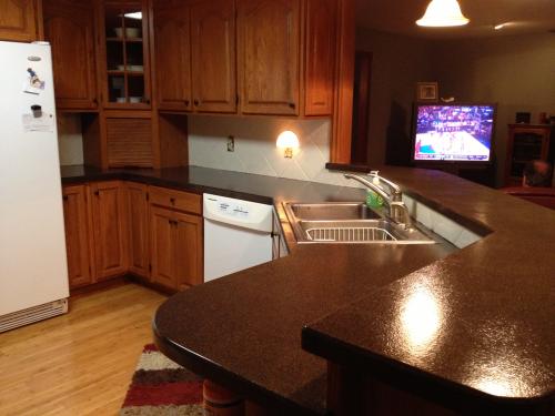 Rust Oleum Transformations Large Java Stone Countertop Kit Covers