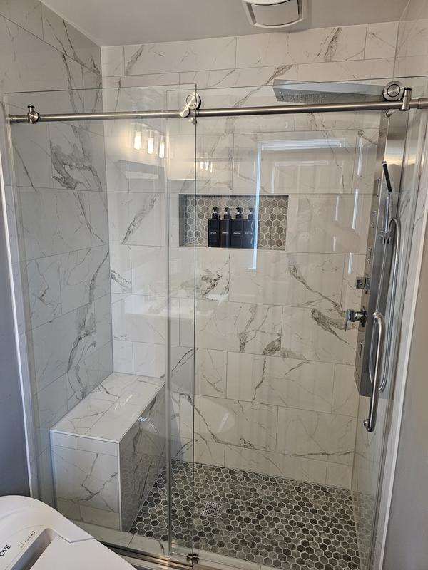 アバシ ANZZI Pacific 48 in. x 58 in. Frameless Hinged Bathtub Door in