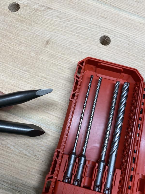 Milwaukee 4-Cutter SDS-Plus Carbide Drill Bits with Flat and Bull