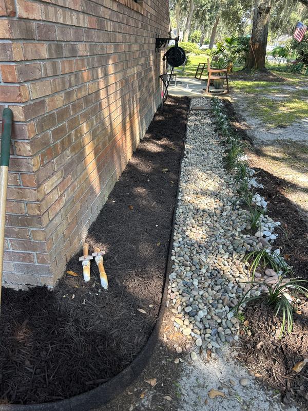 Vigoro EcoBorder 4 ft. Black Rubber Landscape Edging (6-Pack