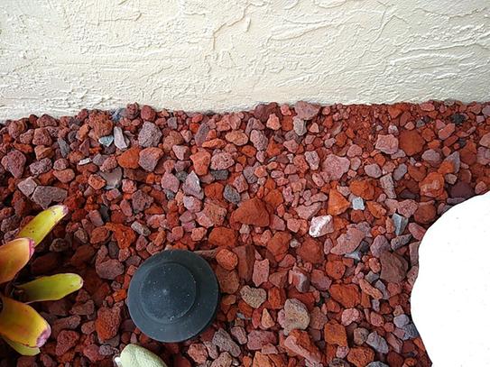 Vigoro 05 Cu Ft Bagged Decorative Stone Red Lava Rock 440897 At The Home Depot Mobile 0460