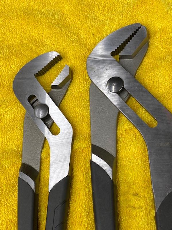 Husky 10 in. and 12 in. Groove Joint Pliers Set 48067 - The Home Depot