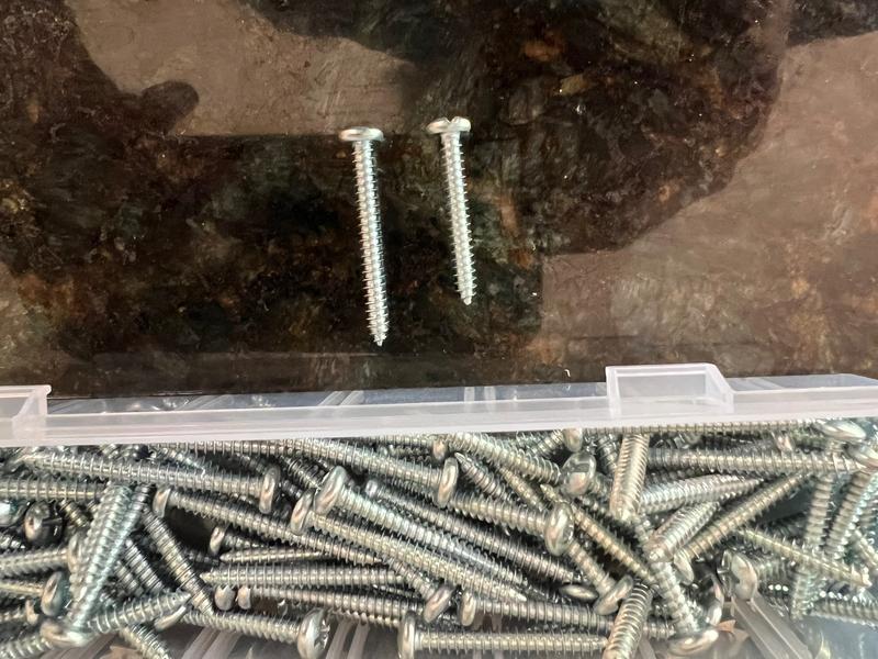 Tanstic 202-Piece Self-Drilling Drywall Anchor & Screw Kit – 100 Anchors, 100 Screws, Plus Drill Bit & Screwdriver Bit, For Concrete, Brick, Drywall