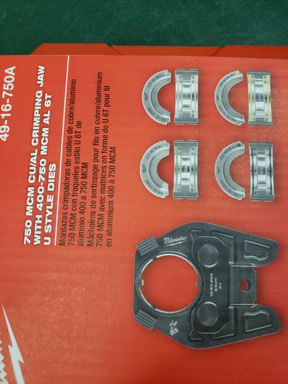 thumbnail image 2 of Milwaukee 49-16-2780 Cable Cutting Jaw – 750 MCM Cu / 1000 MCM Al, Fits 2679-20 Tool 2 of 6