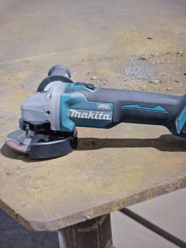 Makita 18V LXT Lithium-Ion Brushless Cordless Hammer Drill and